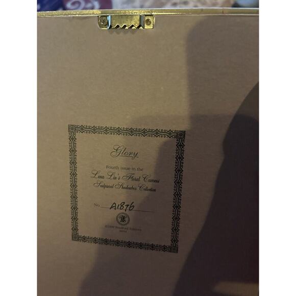 1999 Bradford edition glory Lana floral cameo picture - Picture 4 of 5